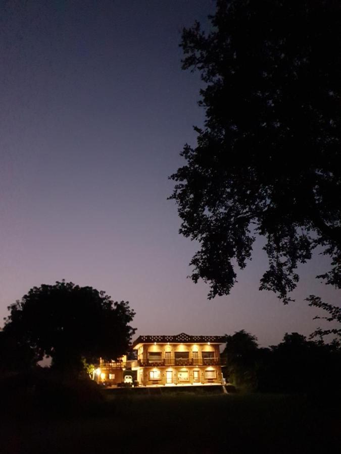 Chandera Kothi Orchha Exterior foto